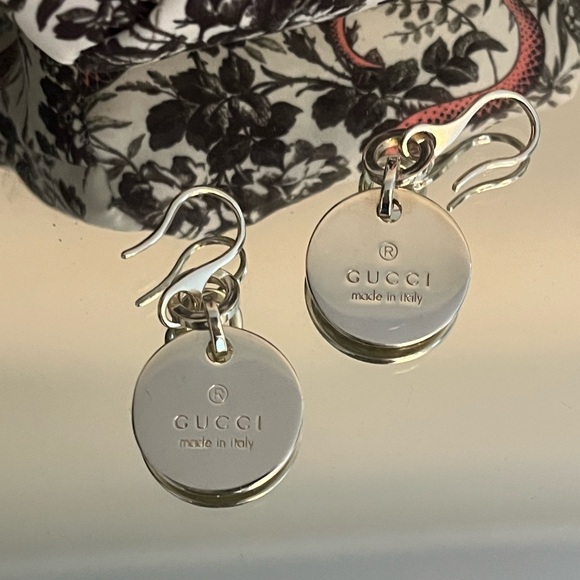 Gucci namesake trademark logo sterling silver earrings - Picture 2 of 6